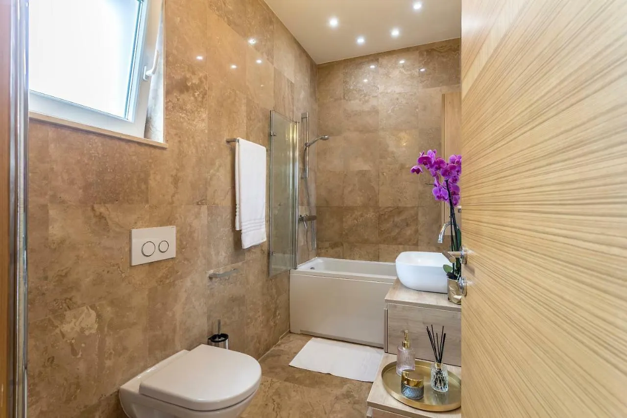 Villa Fox Exclusive Kastela